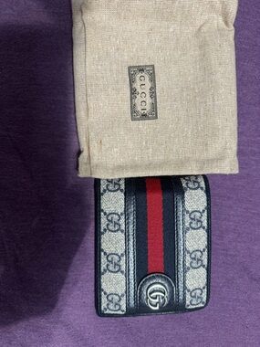 Gucci Beige GG Supreme Card Wallet with Blue Leather and Red Web Stripe